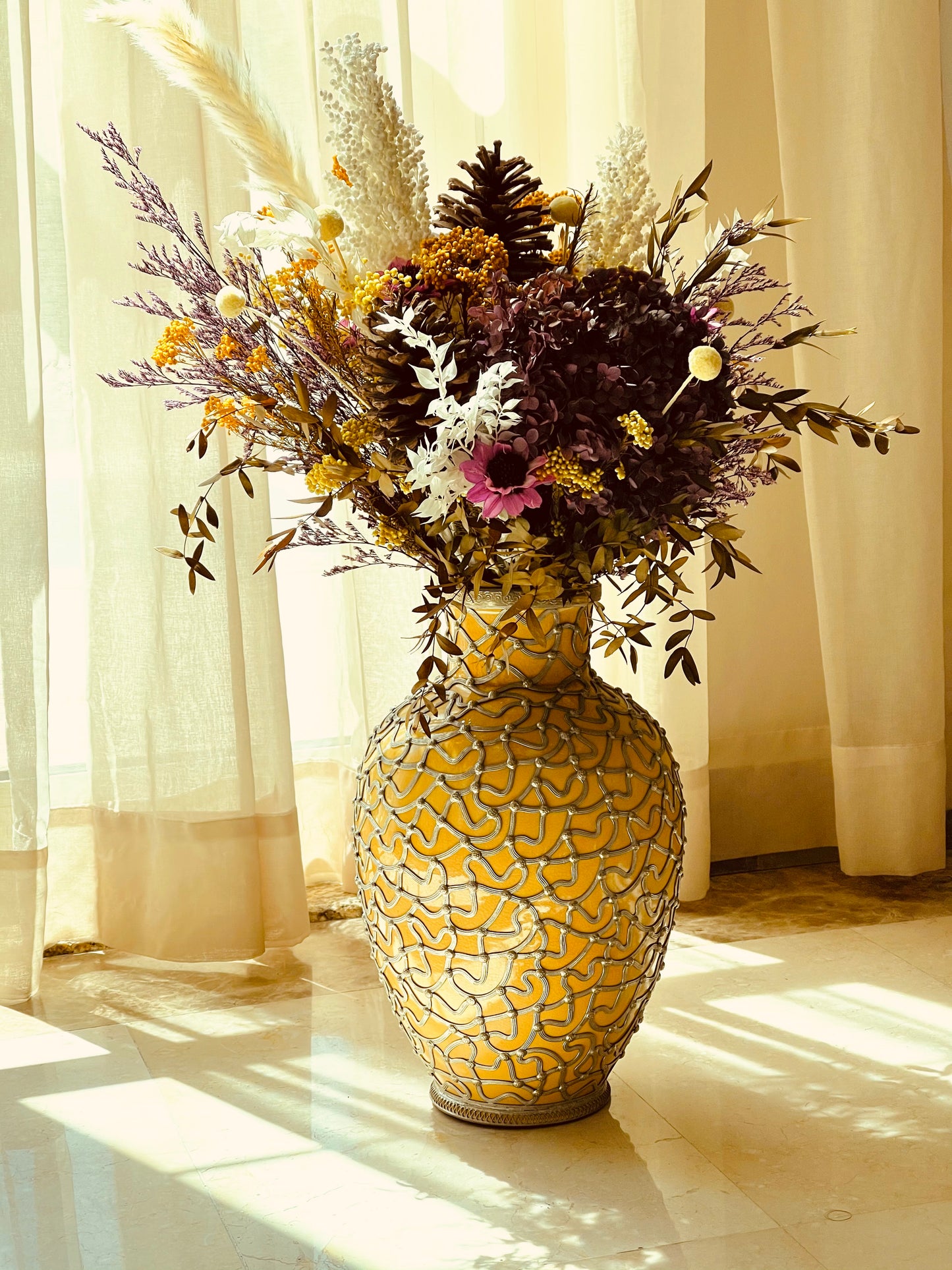 EMBELLISHED VASE - Tadd-art