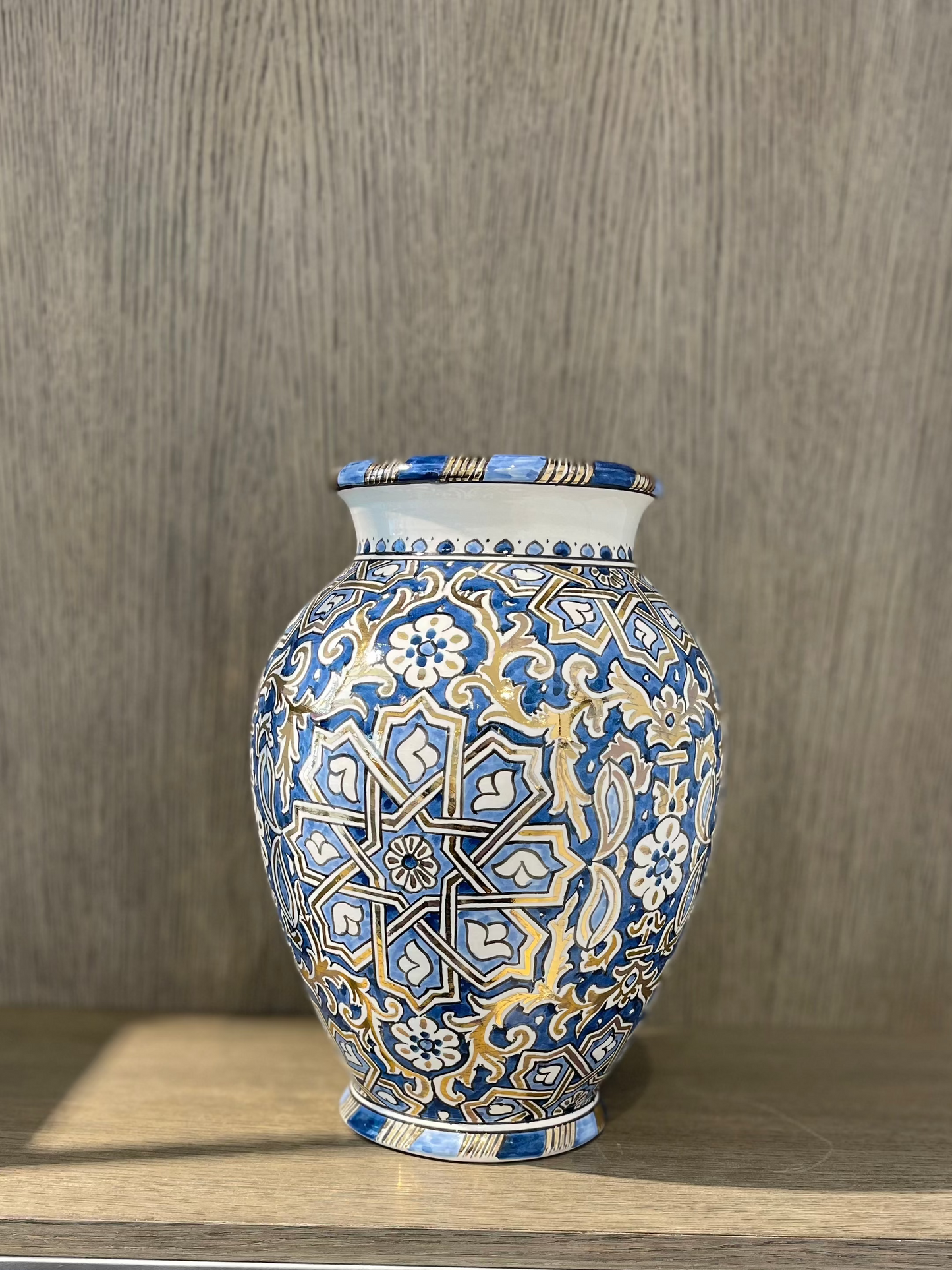 THE QUEEN VASE - 12K GOLD