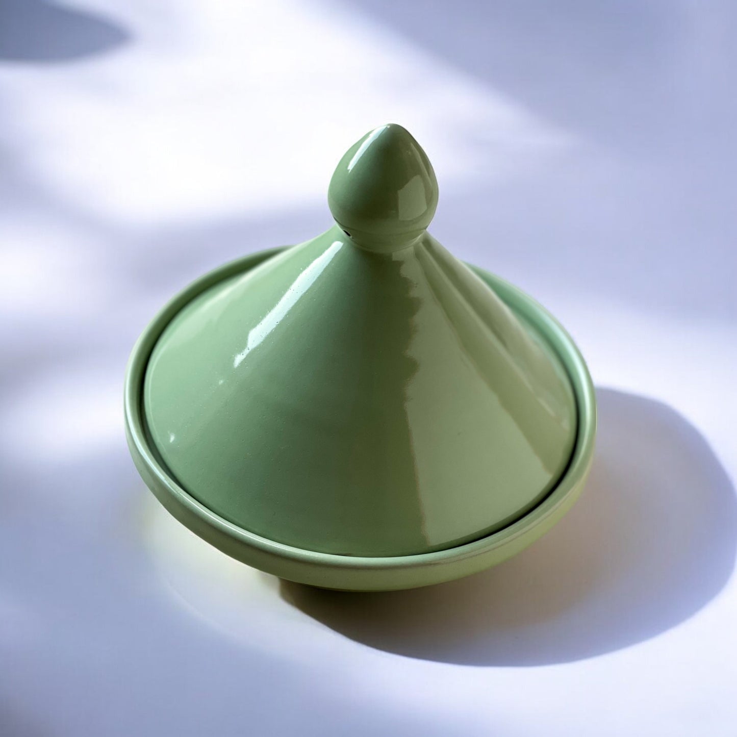 PLAIN TAGINES