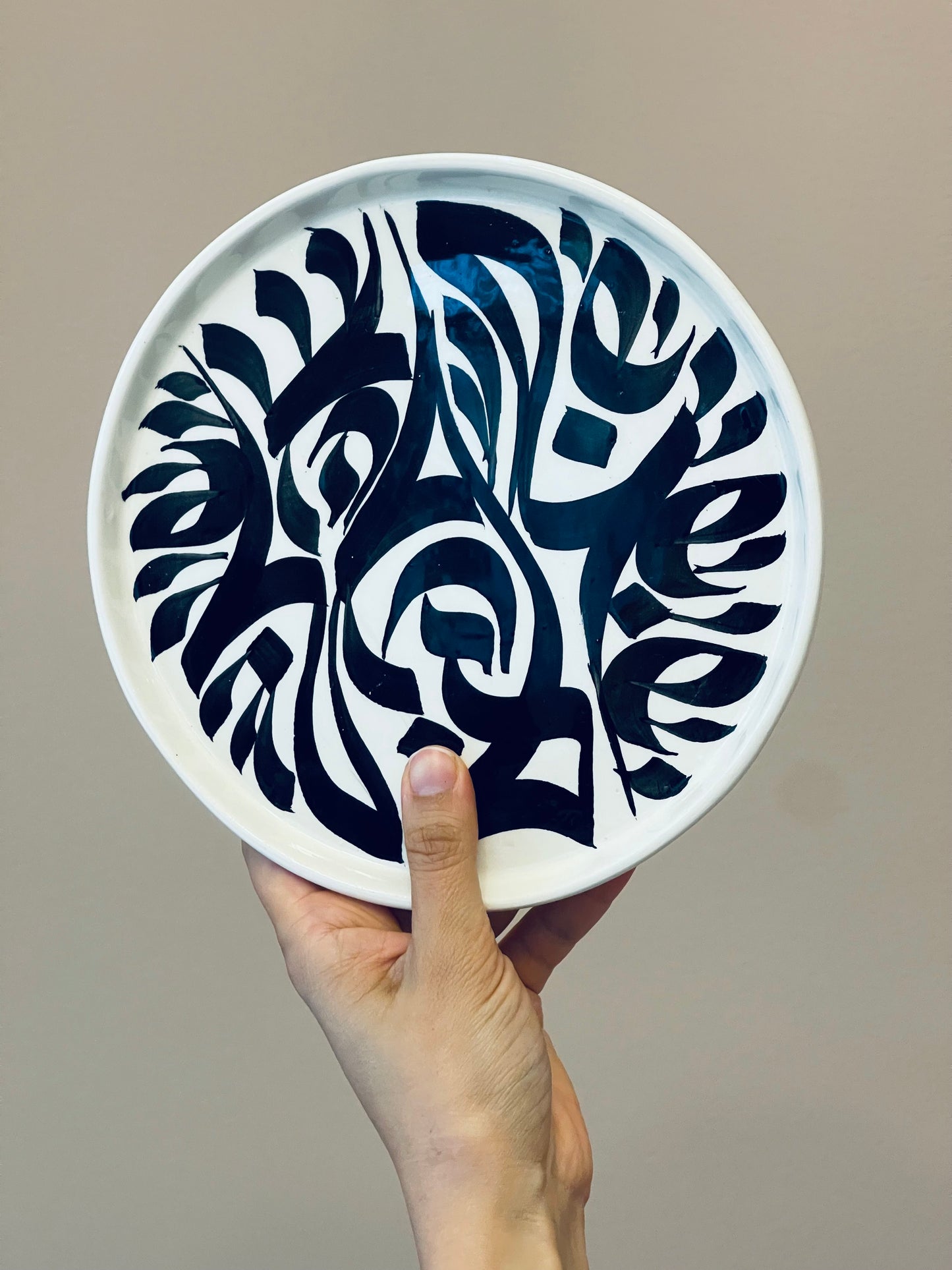 CALLIGRAPHY COLLECTION - BLACK