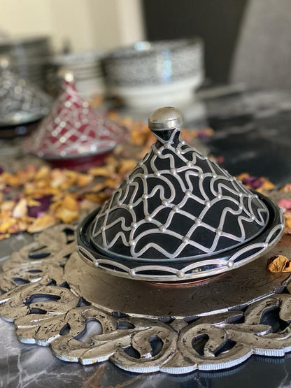 TAGINE WITH METAL ORNAMENT - Tadd-art